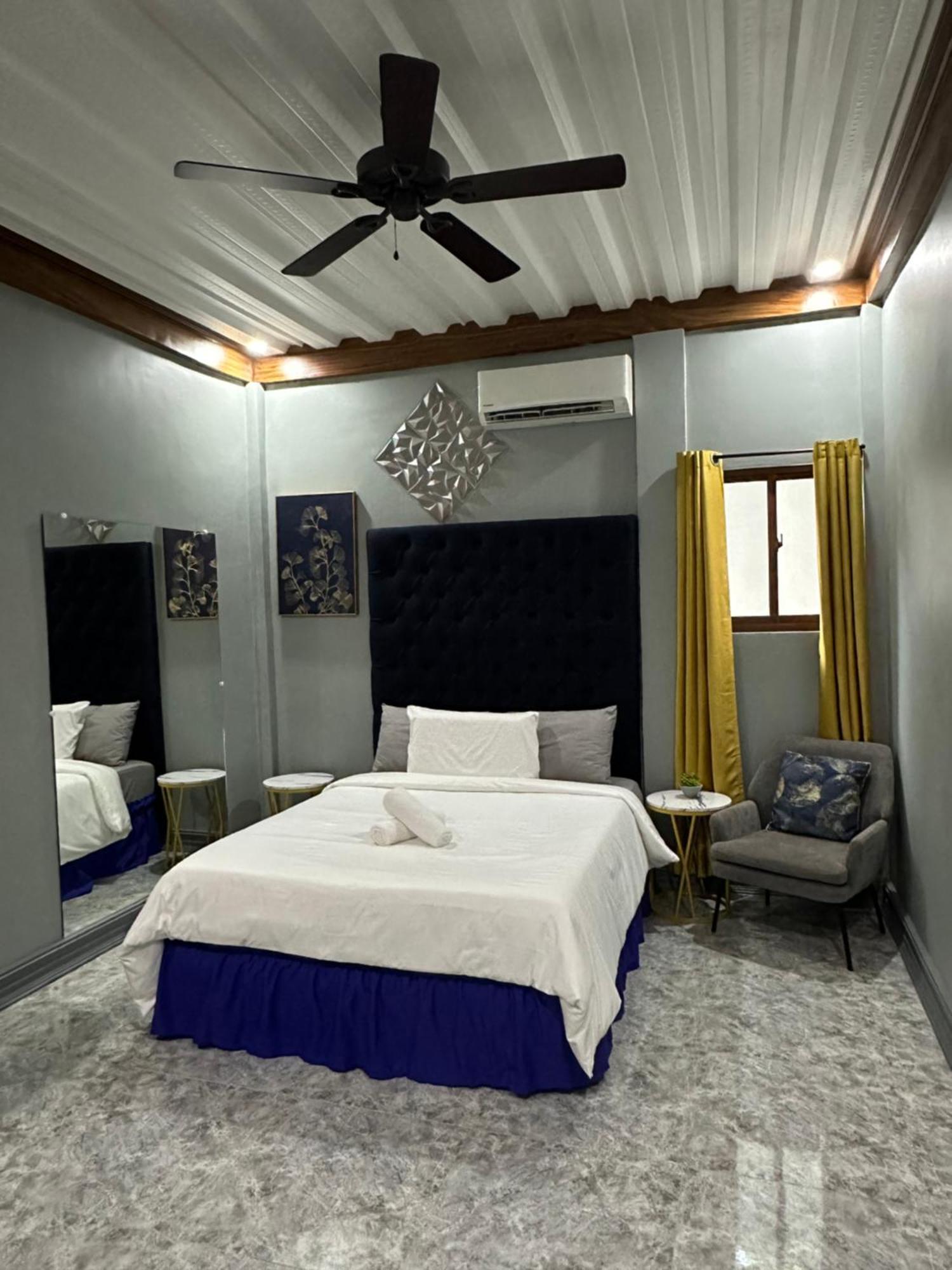Lawson'S Beach Resort San Juan  Esterno foto